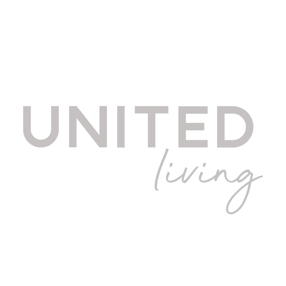 CLASSIC PLASTIC PLANTER POT