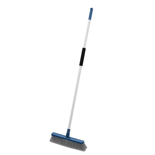 CLEAN OUTDOOR BROOM