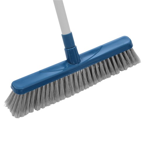 CLEAN OUTDOOR BROOM